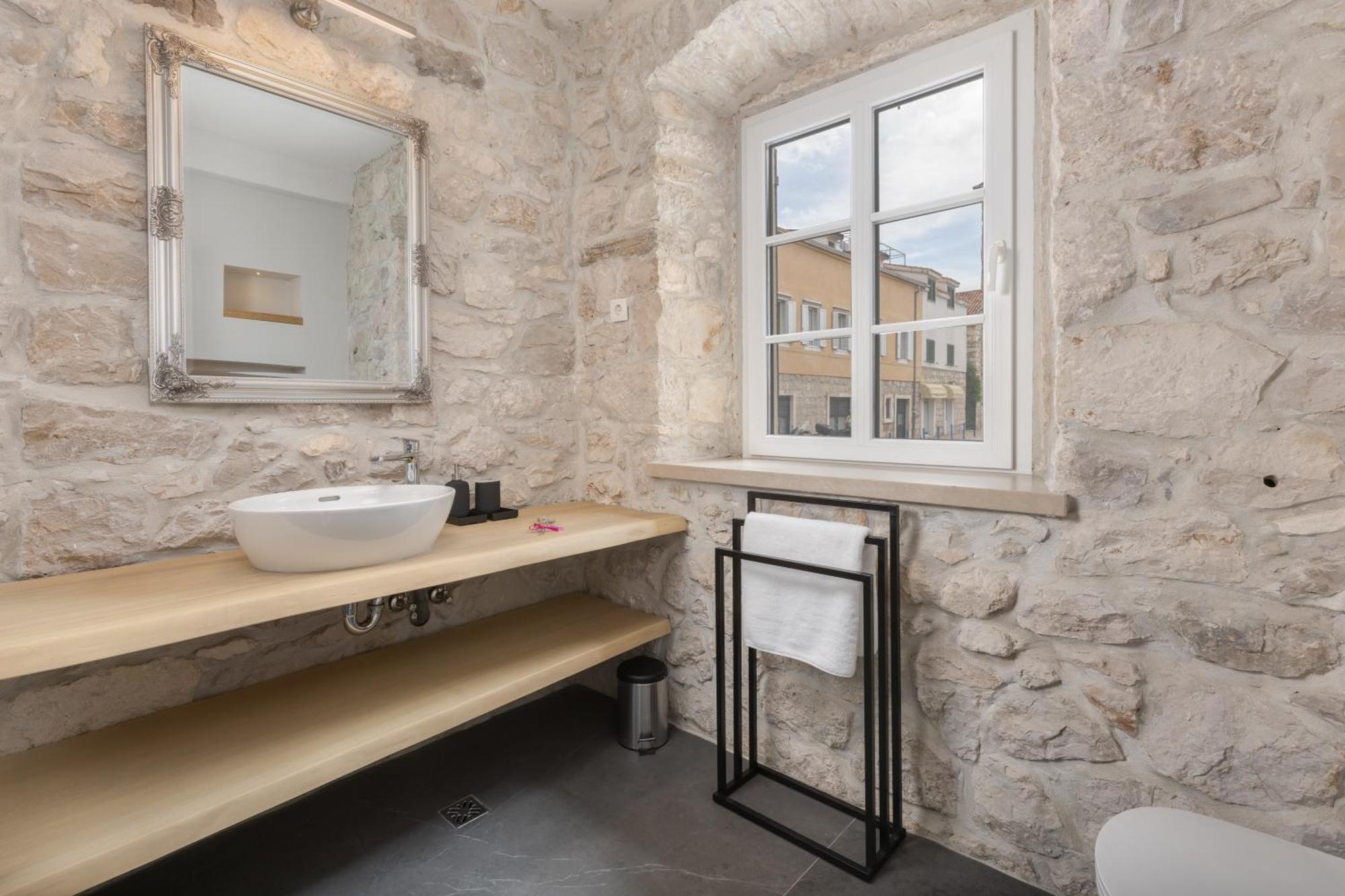 New - Casa Columba - 4 Star Design Boutique Hotel With Outdoor Pool & Private Garden (Adults Only) Makarska Extérieur photo